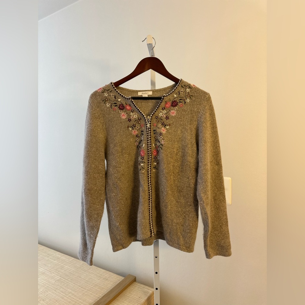 Size L: Vintage Dress Barn Embroidered Sweater— Silk, Rabbit Hair, Wool Blend